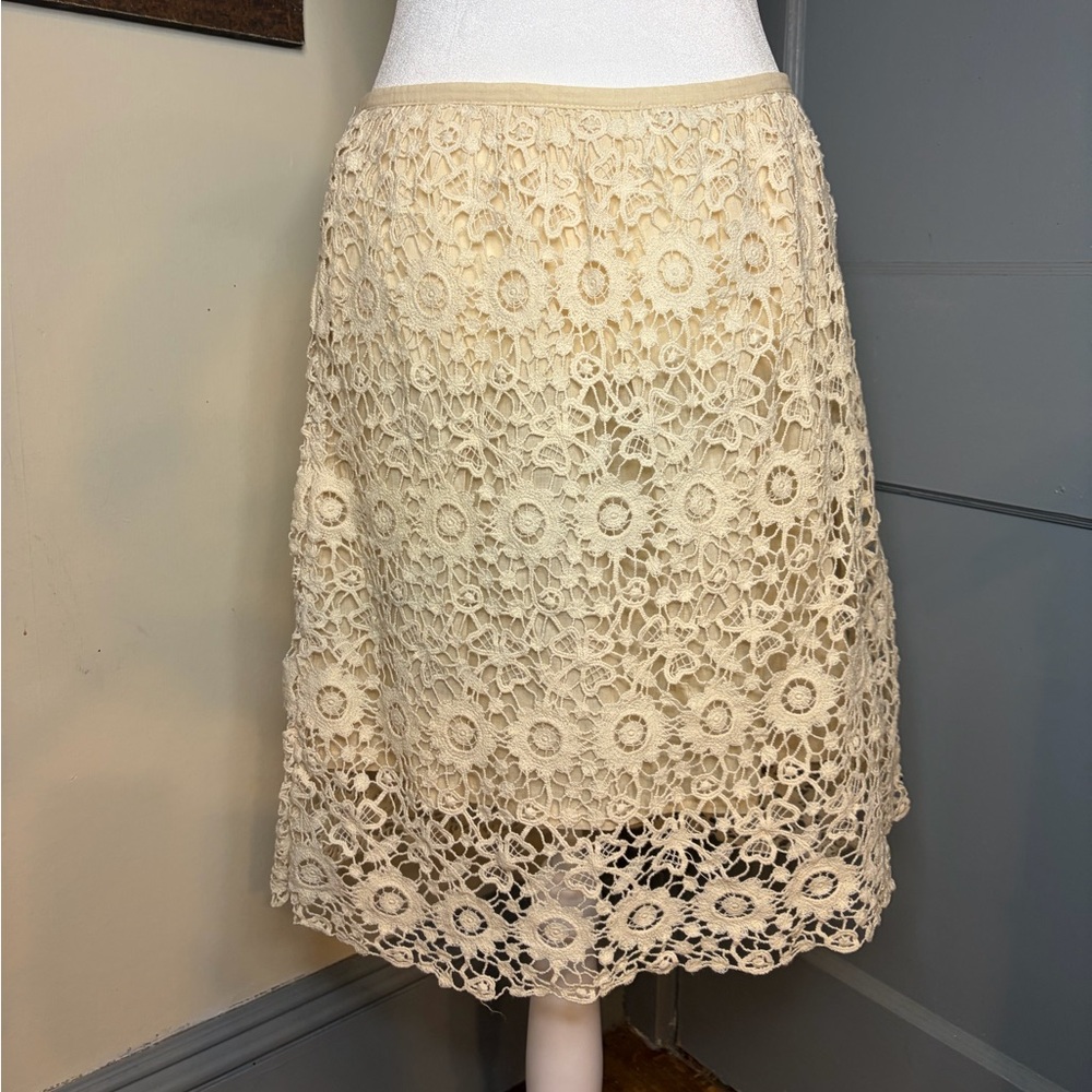 Solitaire Cream Lace Mini Skirt